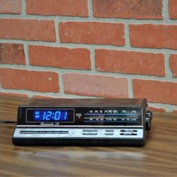 alarm clock/radio prop rental for NYC area