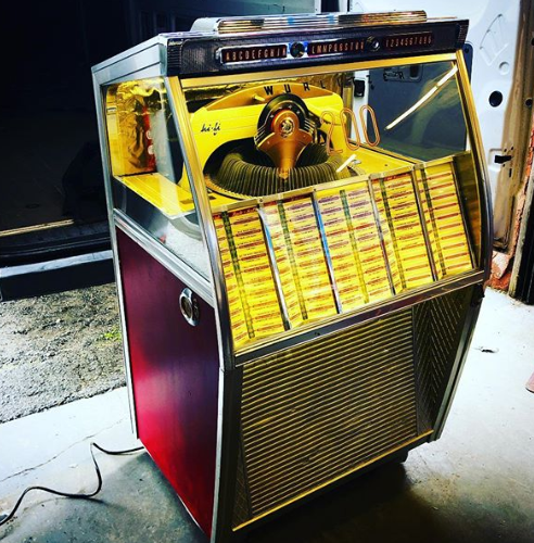 Vintage/Classic Jukebox NY | CT | MA Prop House Rental