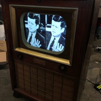 working and ready 50s tv with lcd