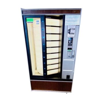 sandwich vending machine prop rental