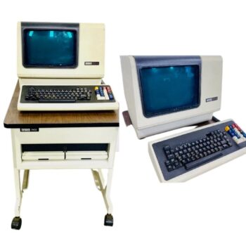 vintage-1983-computer-prop-rental